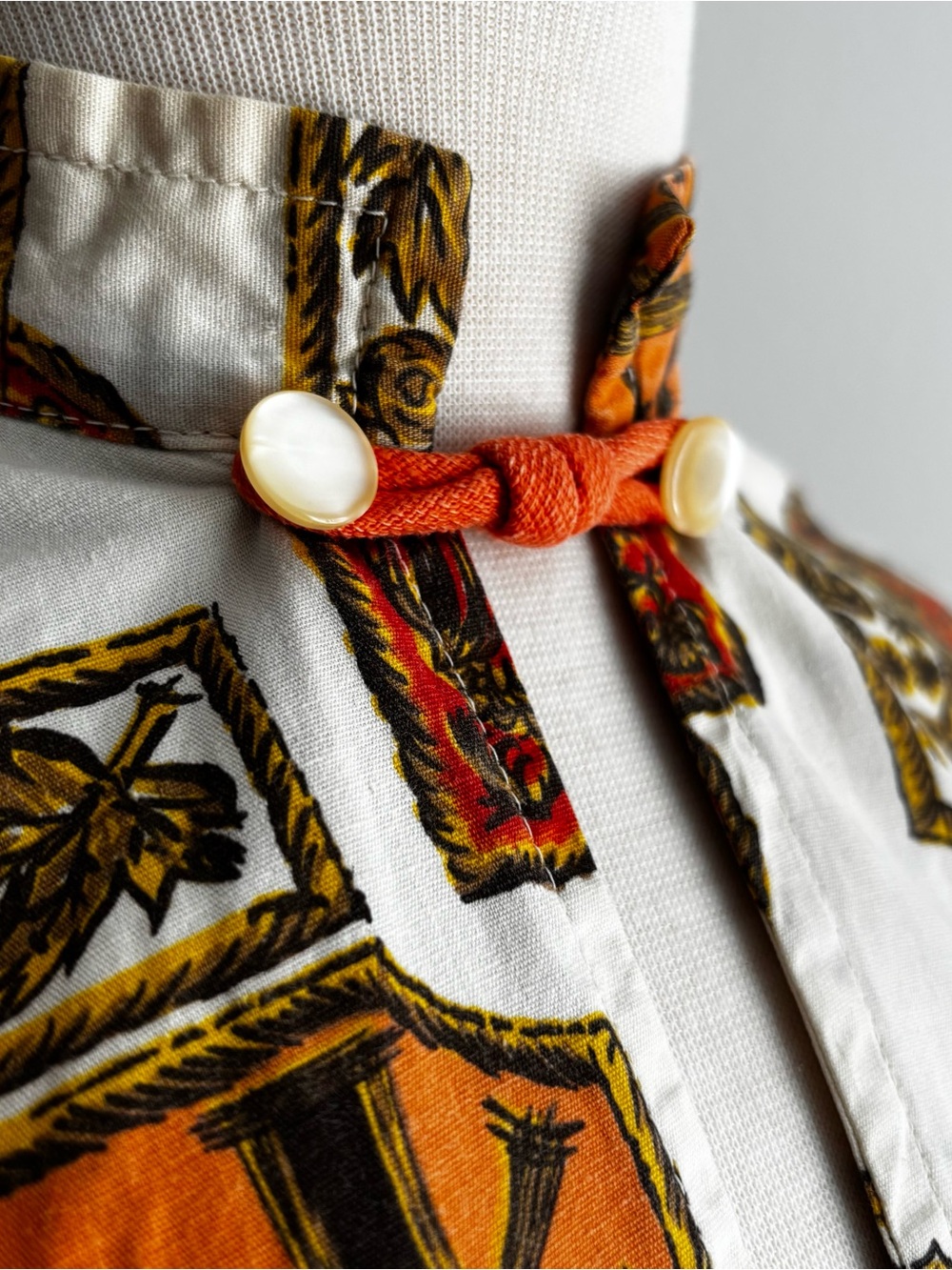 Vintage 1950s Novelty Print Collar Cotton Blouse / S M - Picture 6 of 15
